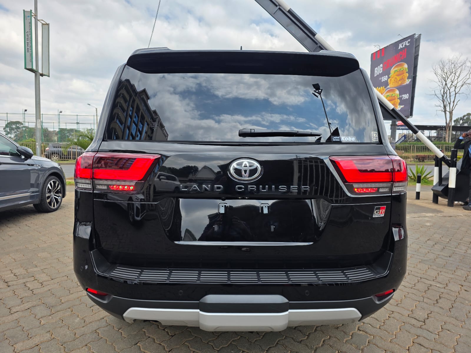 Affordable Used Toyota Land Cruiser J300 Series (GR Sport